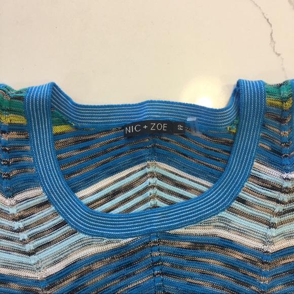 Nic & Zoe sleeveless sweater knit top - Picture 3 of 3